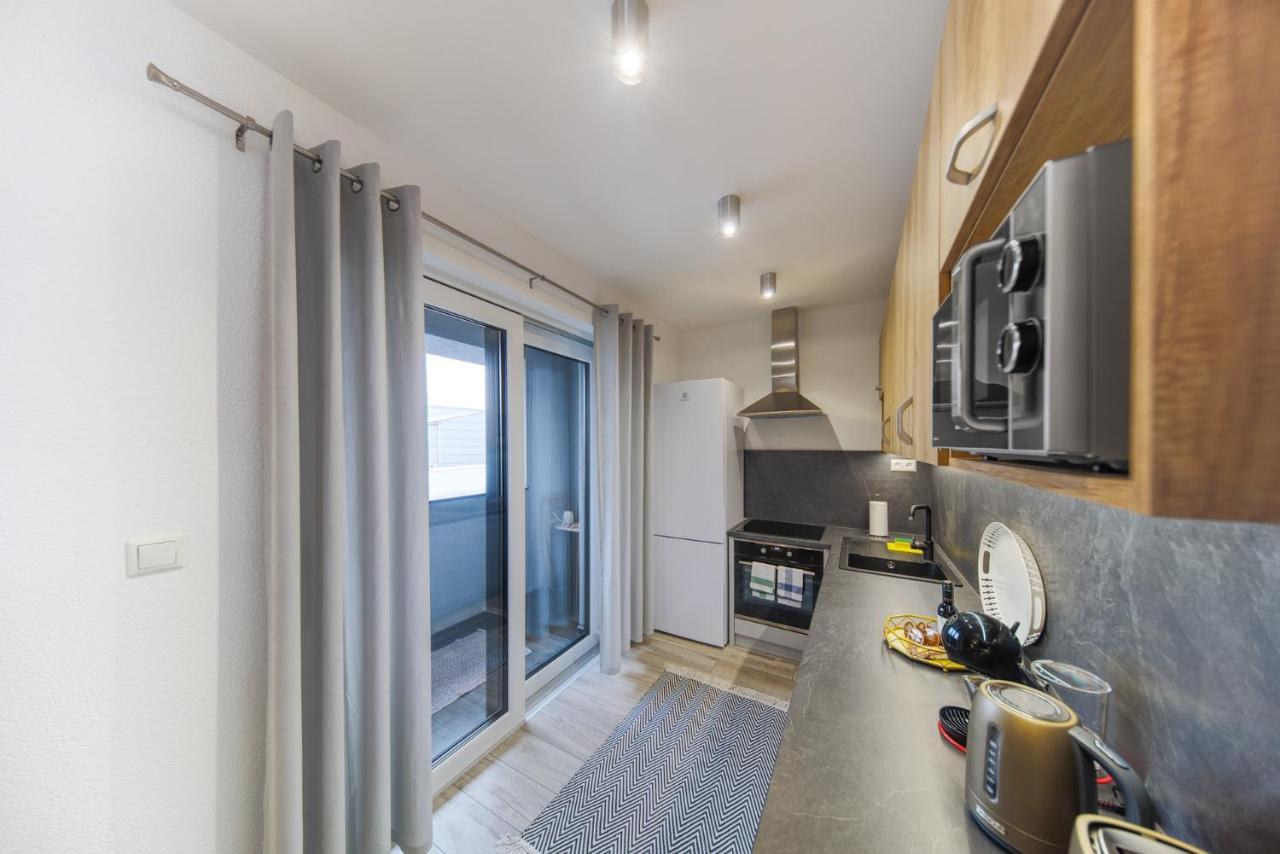 Spišská Nová Ves Tower Apartments מראה חיצוני תמונה