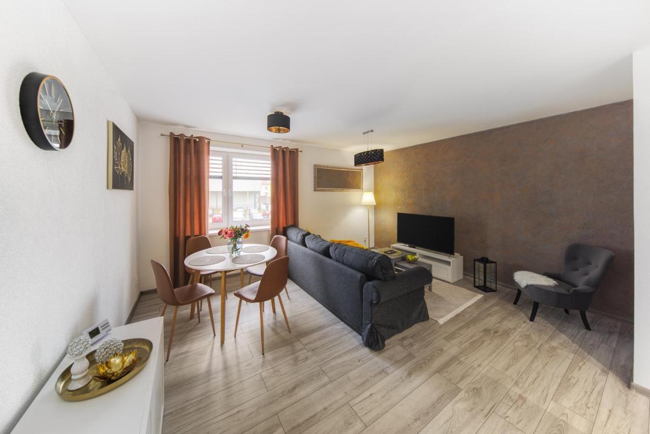 Spišská Nová Ves Tower Apartments מראה חיצוני תמונה